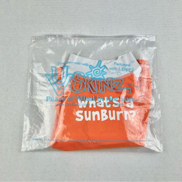 UVSkinz Unisex "What's a Sunburn?" Swim Rash-guard 12-24 Months - Picture 11 of 11